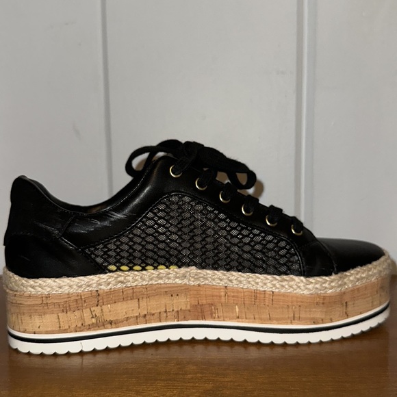 JLO platform - Picture 6 of 8